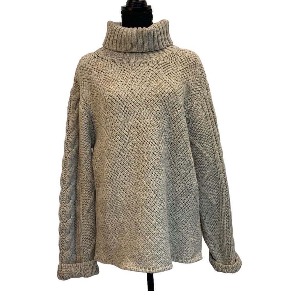 Cozy Gray Turtleneck Sweater